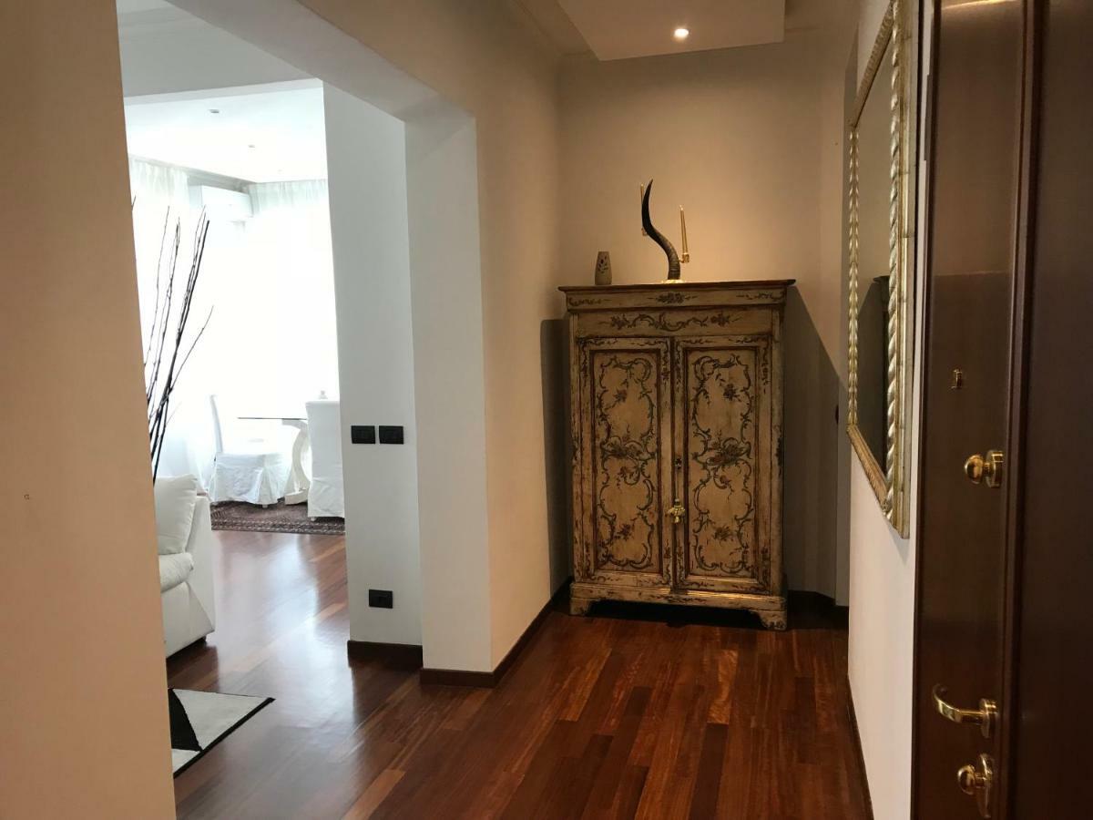 Mirandola Guest House フィレンツェ エクステリア 写真
