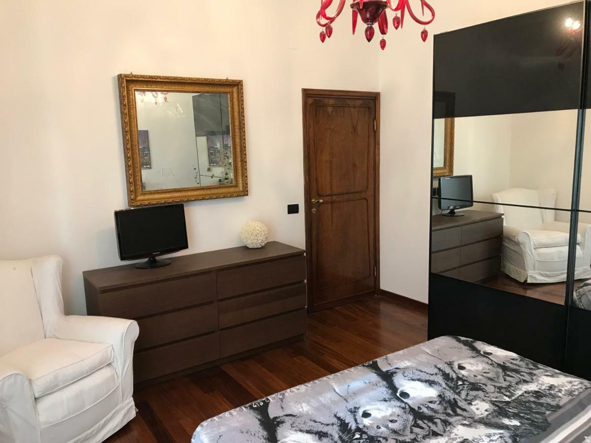 Mirandola Guest House フィレンツェ エクステリア 写真