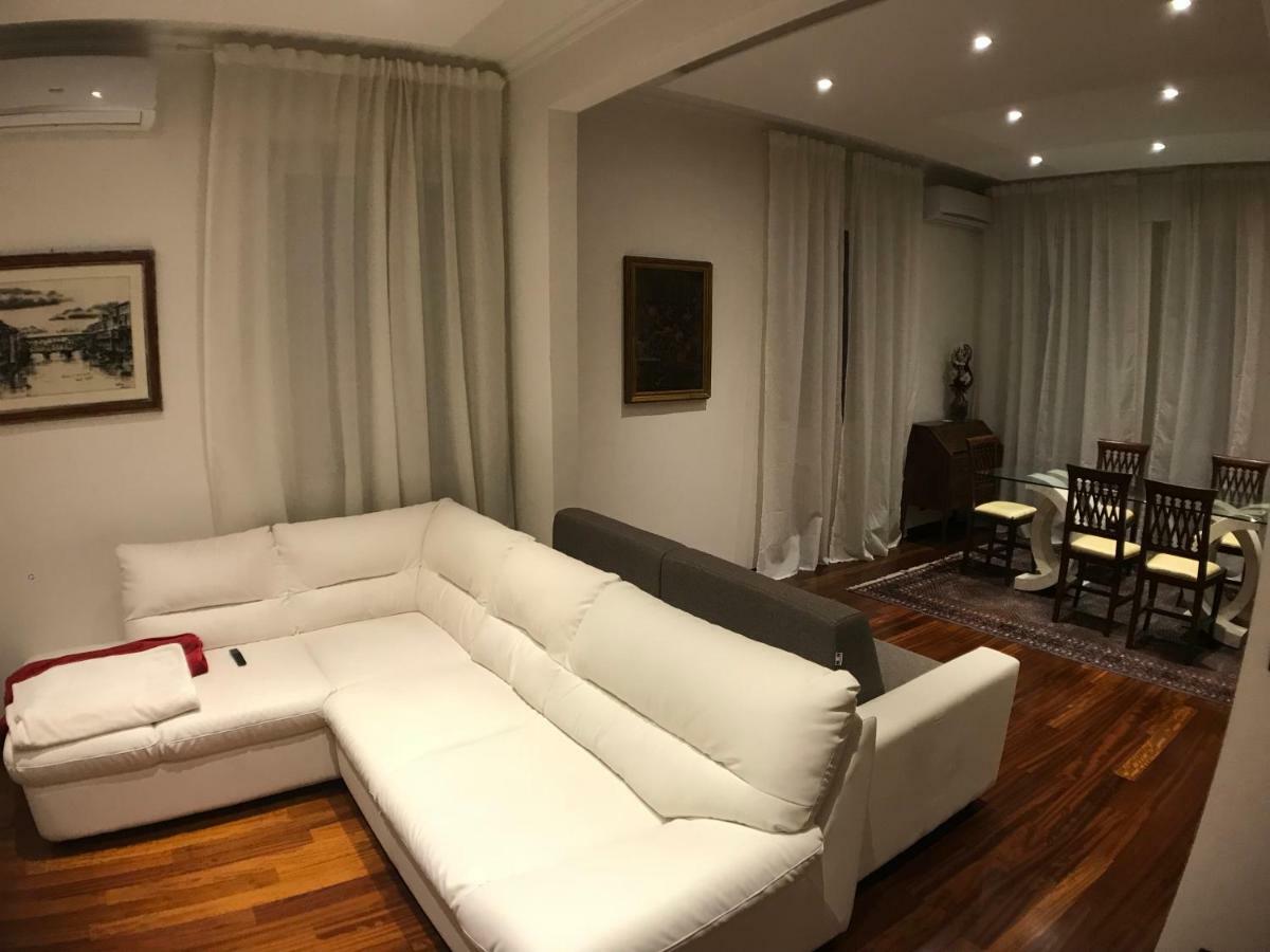 Mirandola Guest House フィレンツェ エクステリア 写真